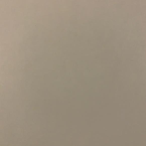 Meet your Posher, Simi - Picture 1 of 1